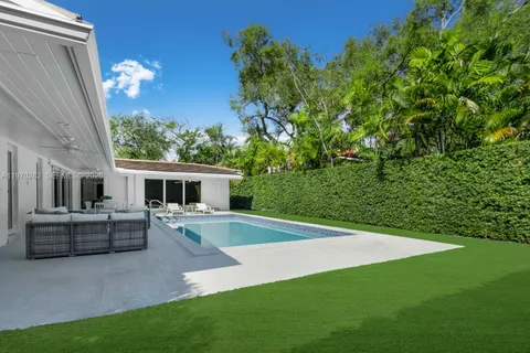 $3,450,000 | 143 Morningside Drive, Coral Gables, FL 33133