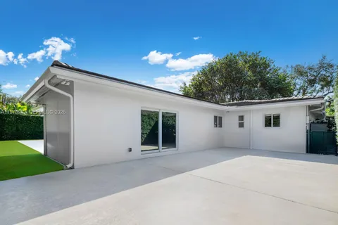 $3,450,000 | 143 Morningside Drive, Coral Gables, FL 33133