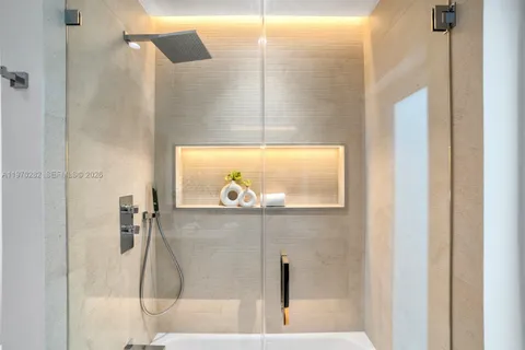 $3,450,000 | 143 Morningside Drive, Coral Gables, FL 33133