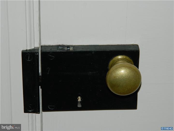 911 Augusta Road Wilmington, DE 19807 - Photo 17 of 22 Gallery Image 17