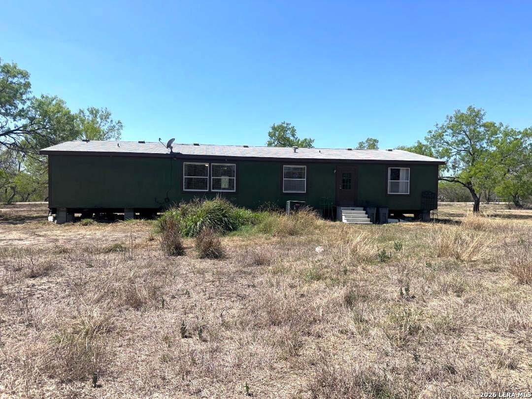 435 N Trail Pleasanton, TX 78064 - Photo 19 of 19 a view of a terrace