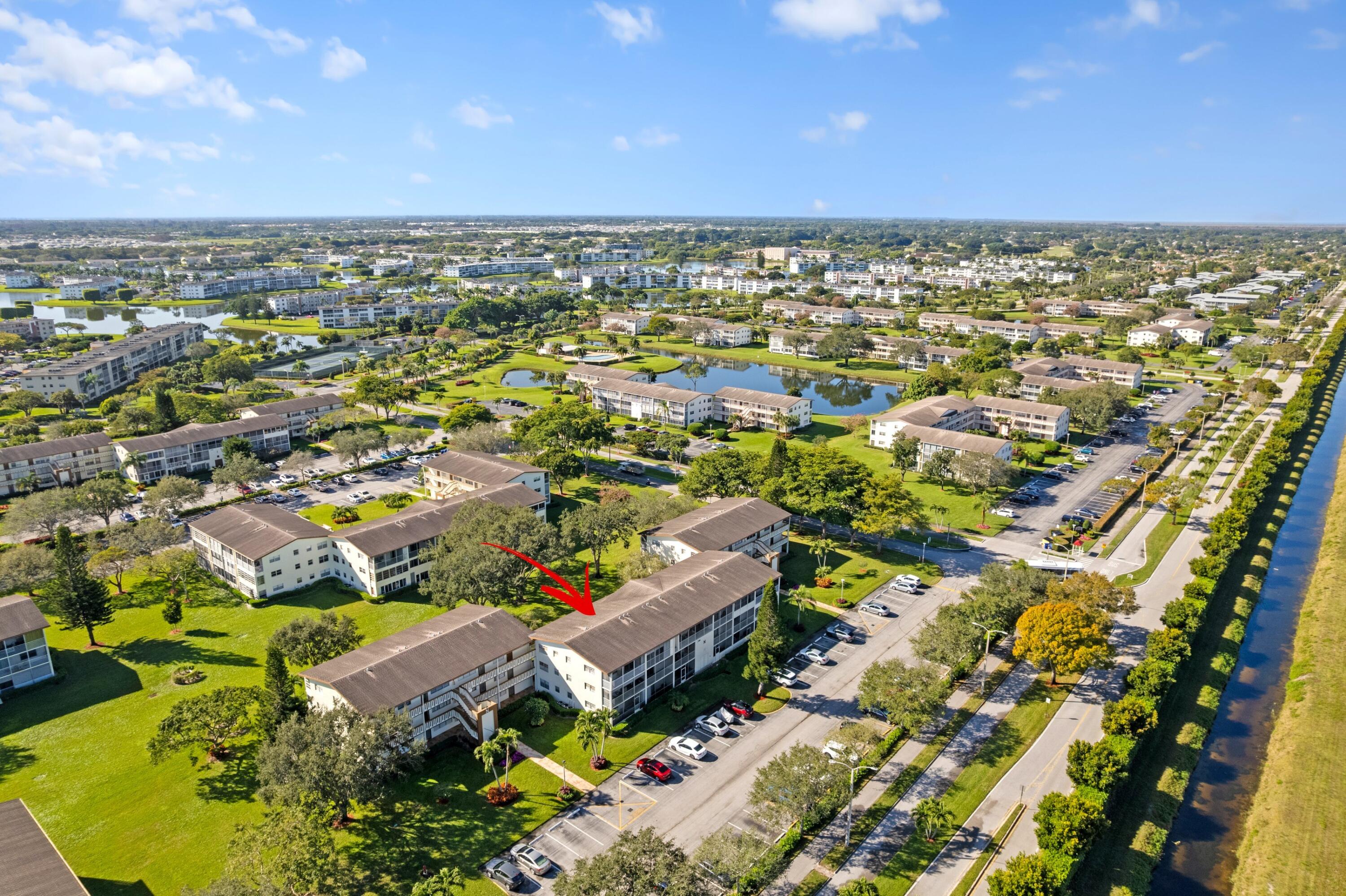 581 Mansfield M Boca Raton, FL 33434 - Photo 29 of 43 Aerial View