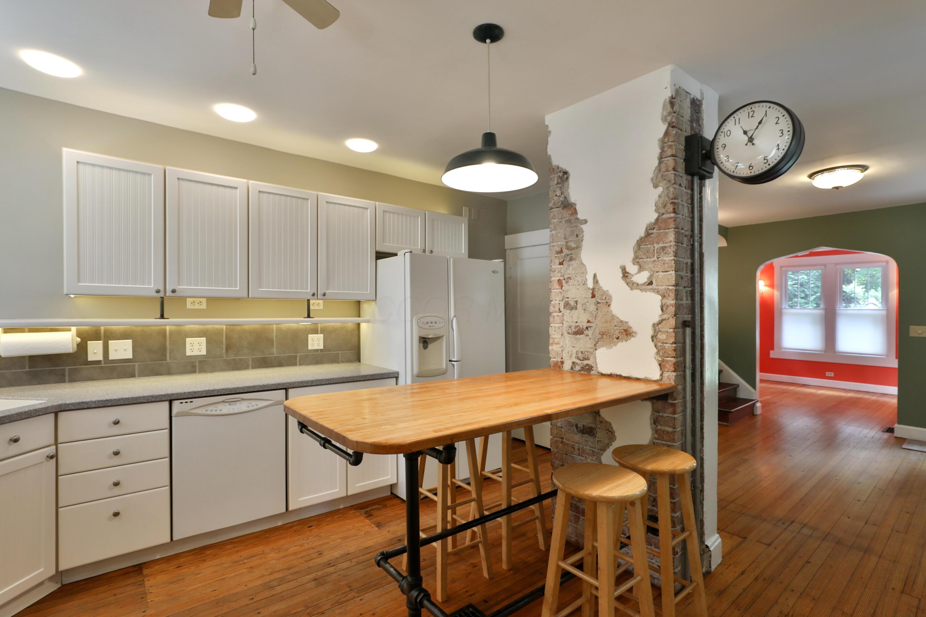 588 Midgard Road Columbus, OH 43202 - Photo 21 of 40 588-MidgardRd-18