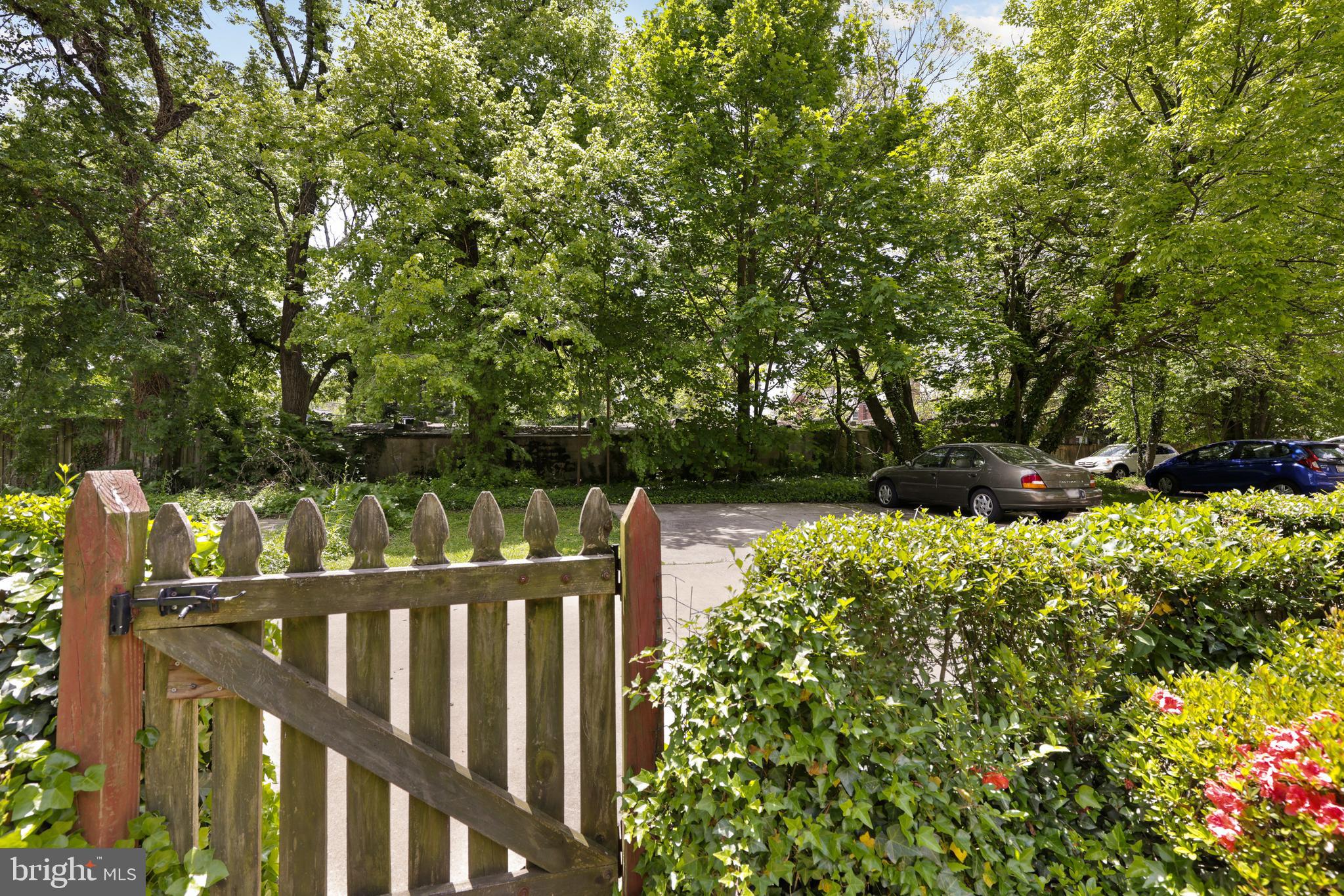 111 Overbrook Road Baltimore, MD 21212 - Photo 40 of 48 Additional Deeded lot conveys!- extra parking!