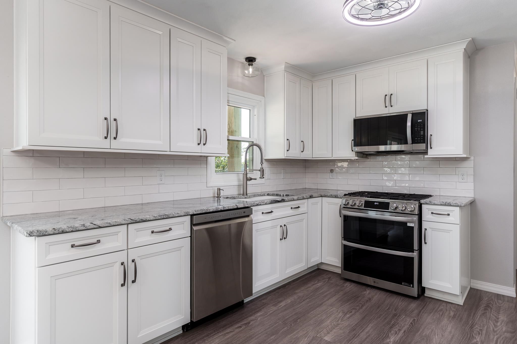 621 Bayfield Road Rockton, IL 61073 - Photo 9 of 27 Gallery Image 9