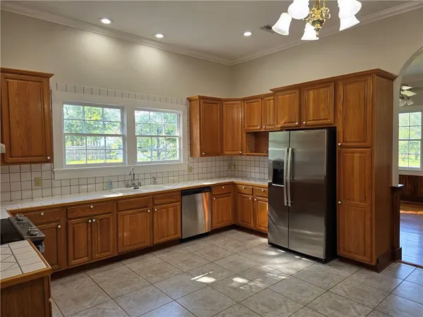 $1,900 | 527 West 25th Avenue, Covington, LA 70433
