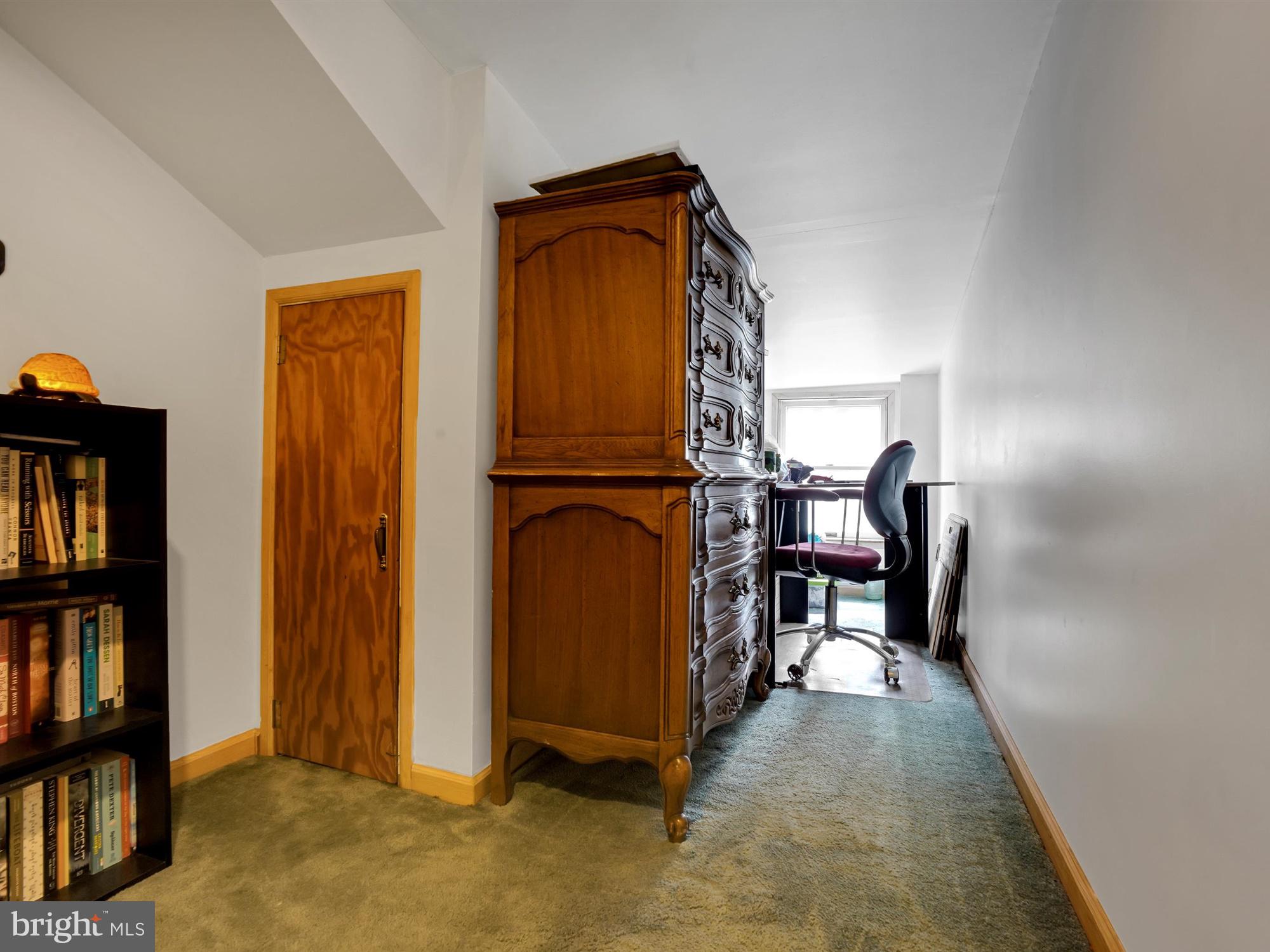 335 South Sterley Street Reading, PA 19607 - Photo 12 of 25 Gallery Image 12