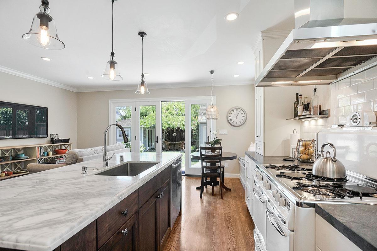 482 Chatham Road Burlingame, CA 94010 - Photo 17 of 44 Gallery Image 17
