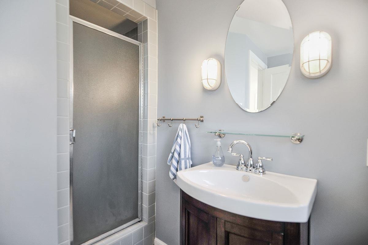 482 Chatham Road Burlingame, CA 94010 - Photo 33 of 44 Gallery Image 33