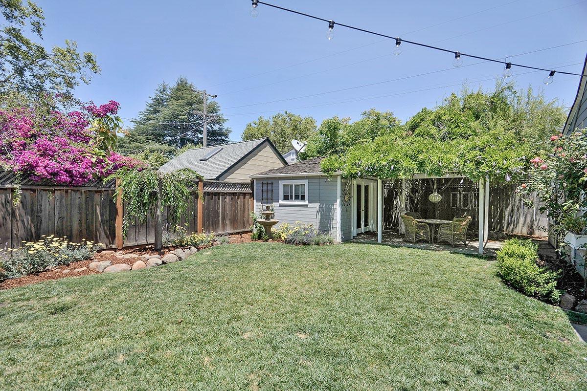 482 Chatham Road Burlingame, CA 94010 - Photo 35 of 44 Gallery Image 35
