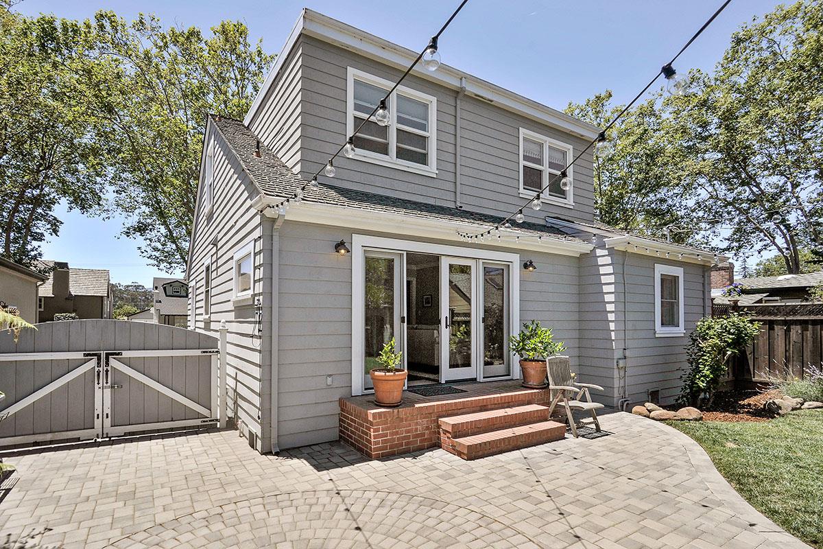 482 Chatham Road Burlingame, CA 94010 - Photo 38 of 44 Gallery Image 38