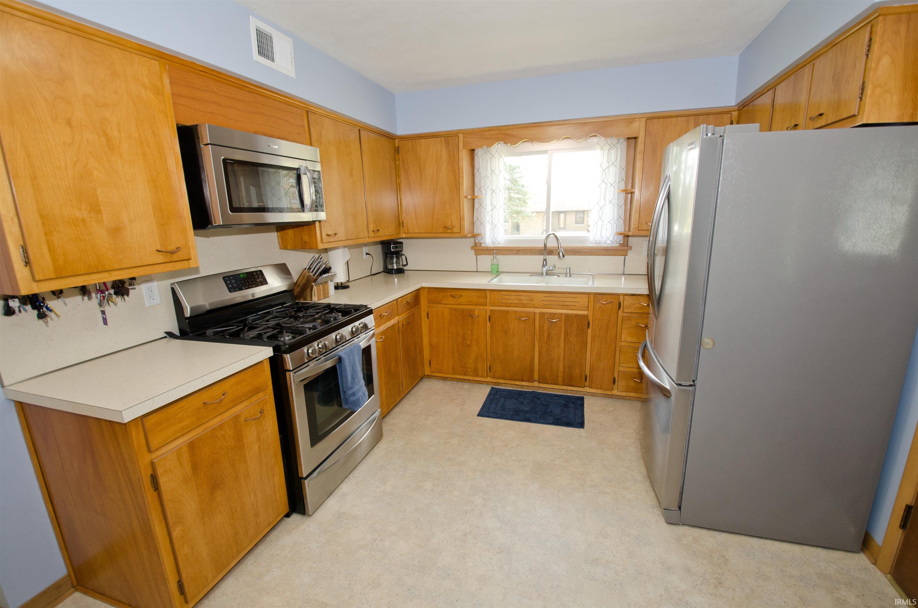 12 Paris Lane South Romney, IN 47981 - Photo 8 of 24
