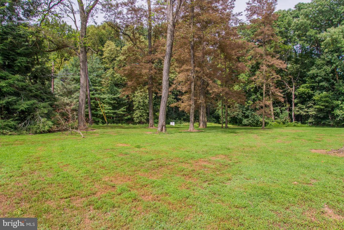 28 Leaman Road Lancaster, PA 17603 - Photo 10 of 17 Gallery Image 10