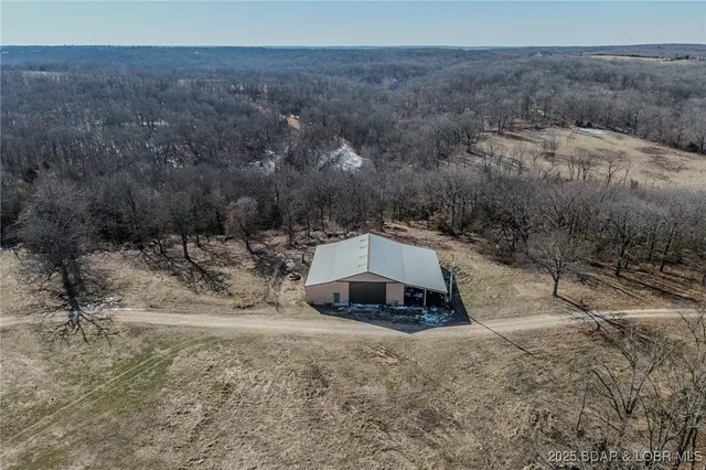 $1,299,000 | 1389 Crater Hill Road, Camdenton, MO 65020