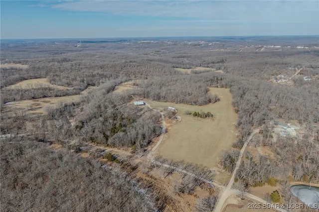 $1,299,000 | 1389 Crater Hill Road, Camdenton, MO 65020
