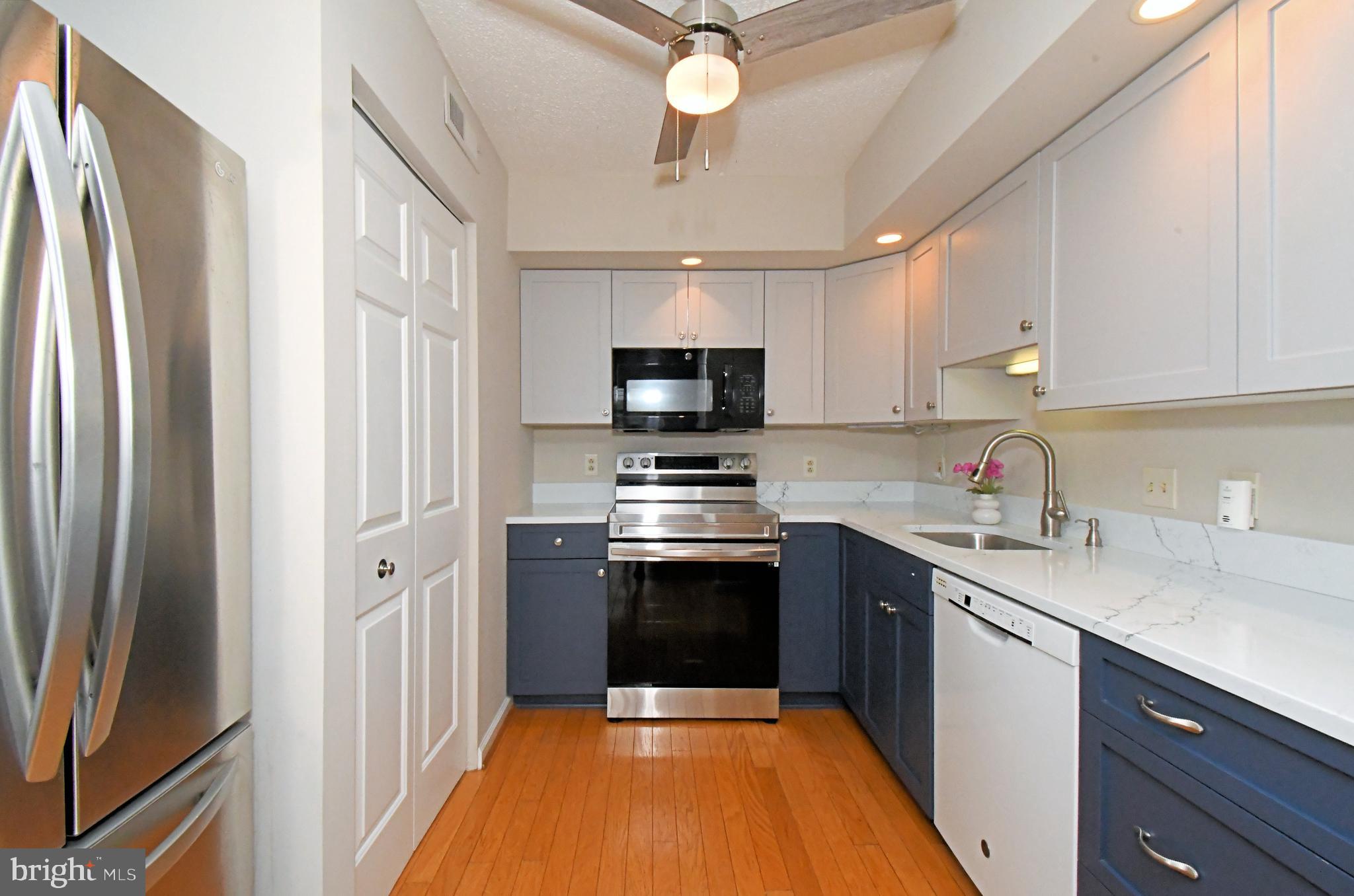 122 Brandon Road Norristown, PA 19403 - Photo 14 of 51 Renovated Kitchen
