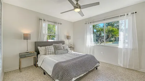 $464,000 | 209 Briggs Court, Sarasota, FL 34237