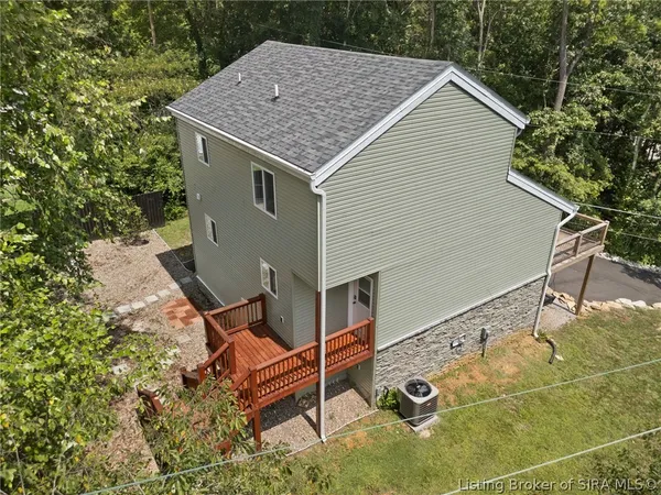 $329,900 | 807 Woodland Avenue, Corydon, IN 47112