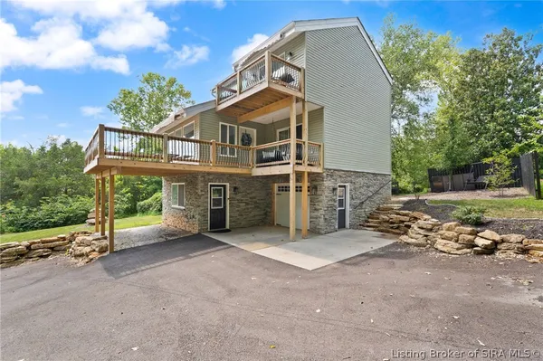 $329,900 | 807 Woodland Avenue, Corydon, IN 47112
