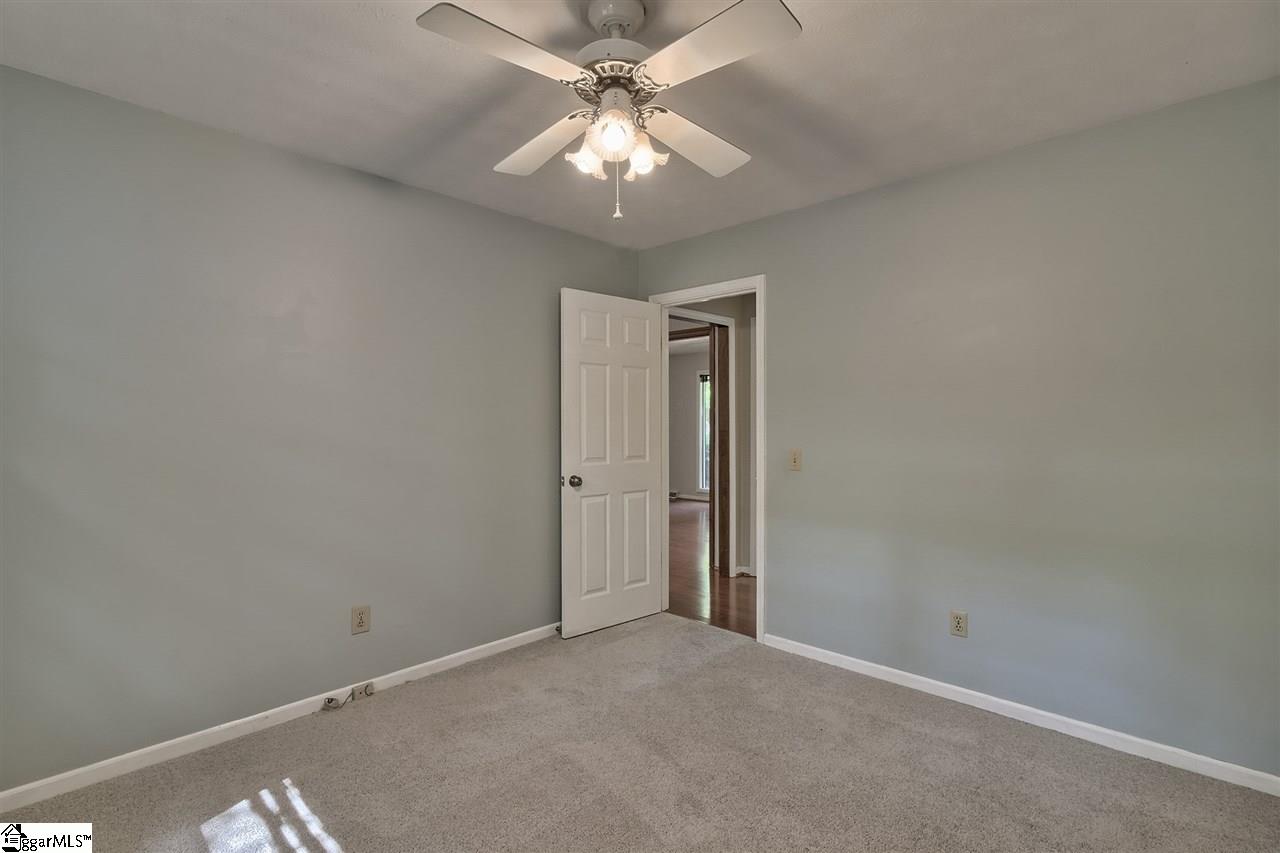 206 Crepe Myrtle Court Greenville, SC 29607 - Photo 18 of 25 Gallery Image 18