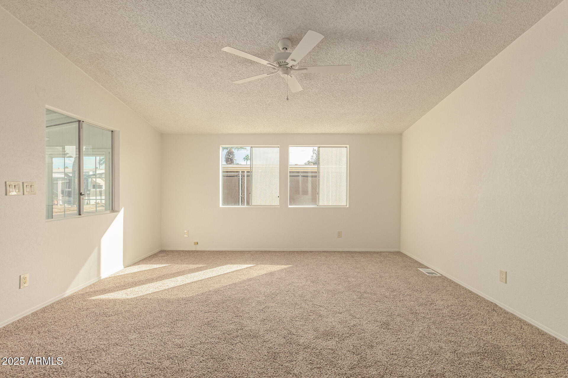 201 South Greenfield Road, Unit 76 Mesa, AZ 85206 - Photo 8 of 40 08-Greenfield