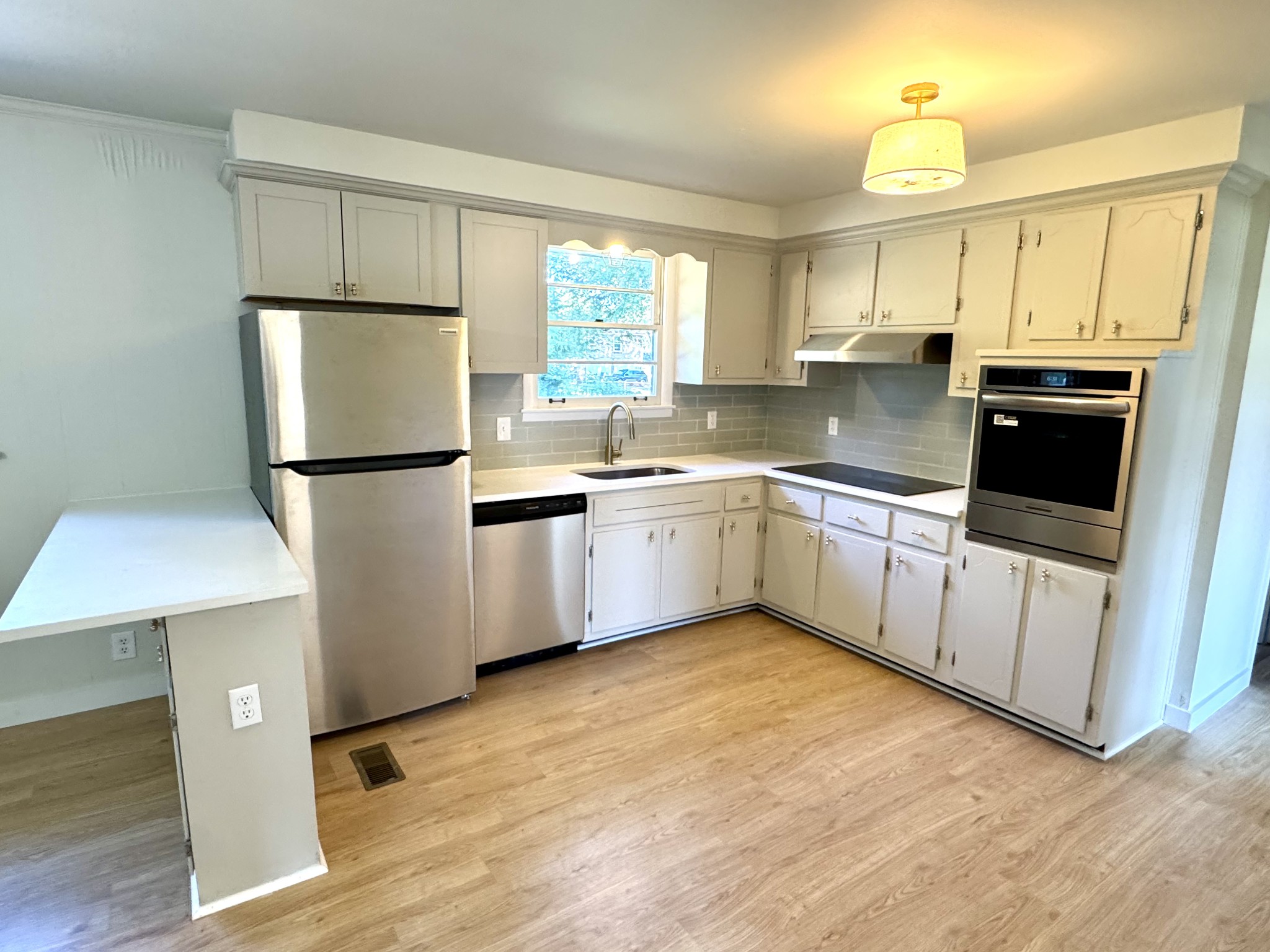 415 Jordan Road Clarksville, TN 37042 - Photo 14 of 37 Gallery Image 14
