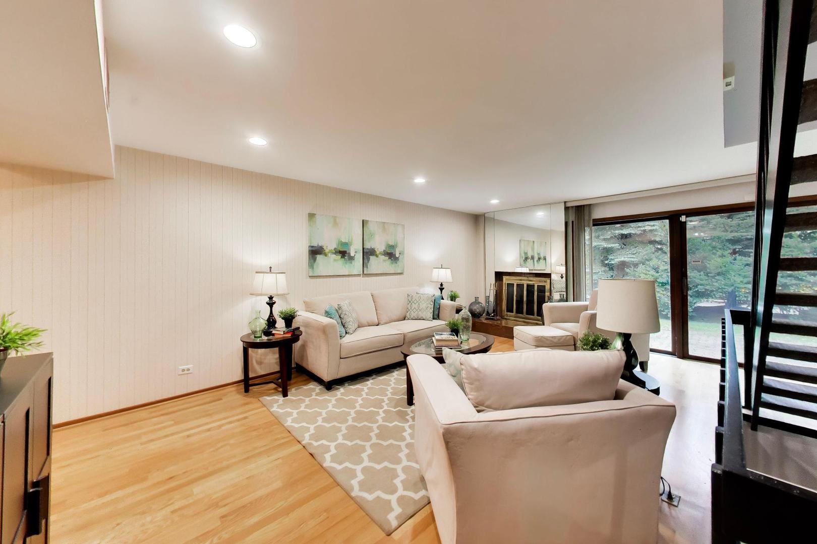 1609 Winnetka Road Glenview, IL 60025 - Photo 4 of 43