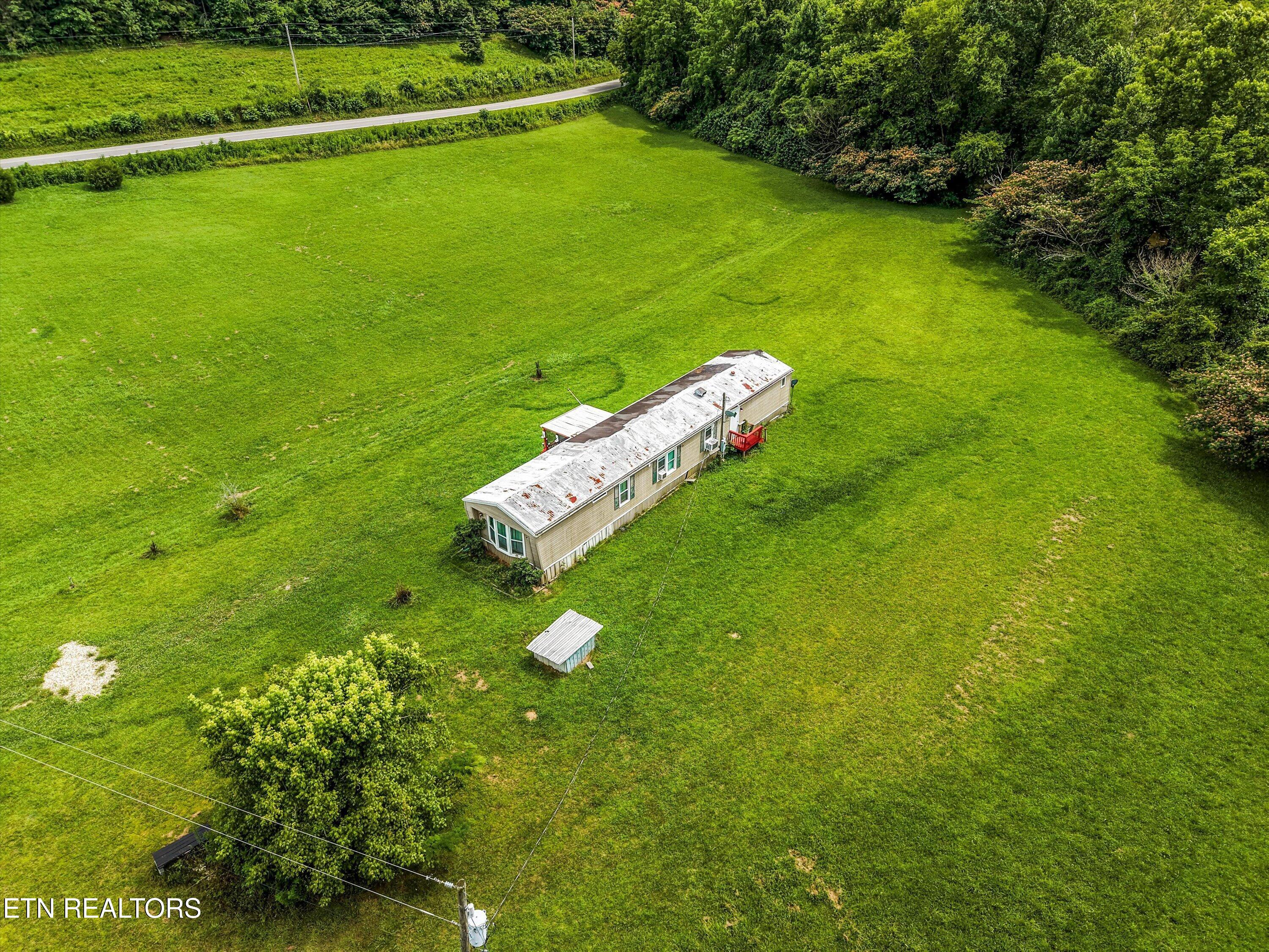 4845 Pearl Valley Road Sevierville, TN 37876 - Photo 15 of 40 37-4845 Pearl Valley Rd 05