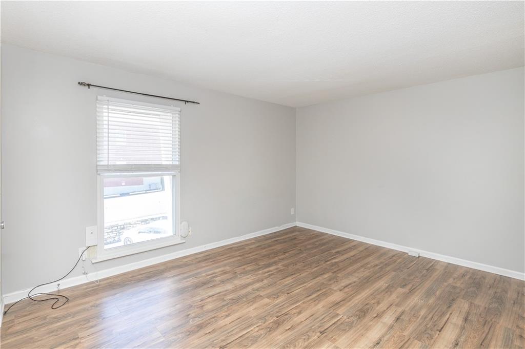 3602 Gillham Road, Unit 11 Kansas City, MO 64111 - Photo 18 of 24