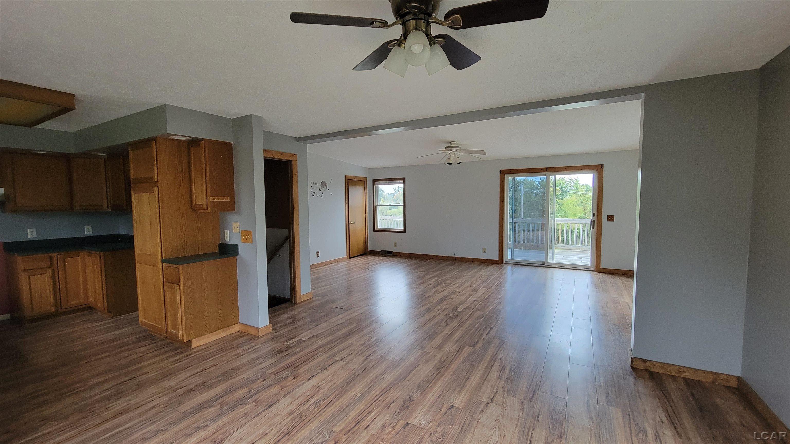 8580 Reading Road East Pittsford, MI 49271 - Photo 4 of 17