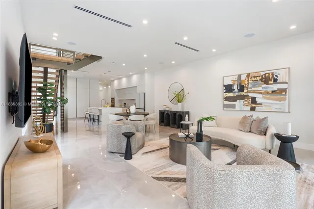 $1,400,000 | 1318 Northeast 16th Terrace, Fort Lauderdale, FL 33304