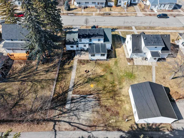 $279,900 | 115 South Washington Street, De Pere, WI 54115