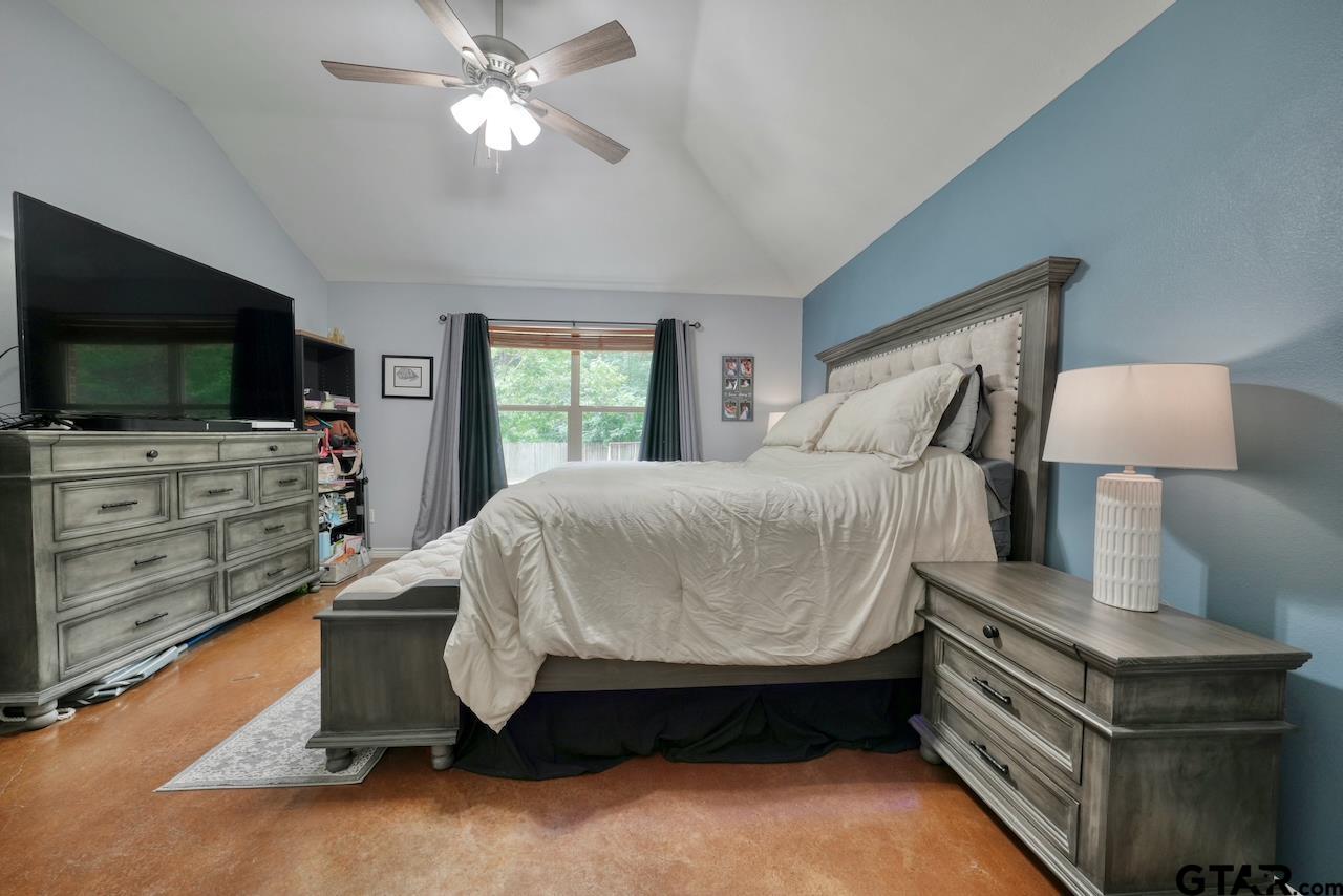 1306 Swinging Bridge Road Longview, TX 75604 - Photo 22 of 48