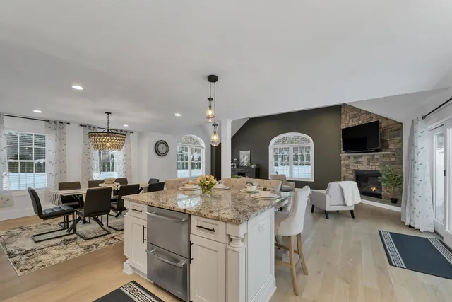 $1,650,000 | 3 Pages Lane, Atkinson, NH 03811