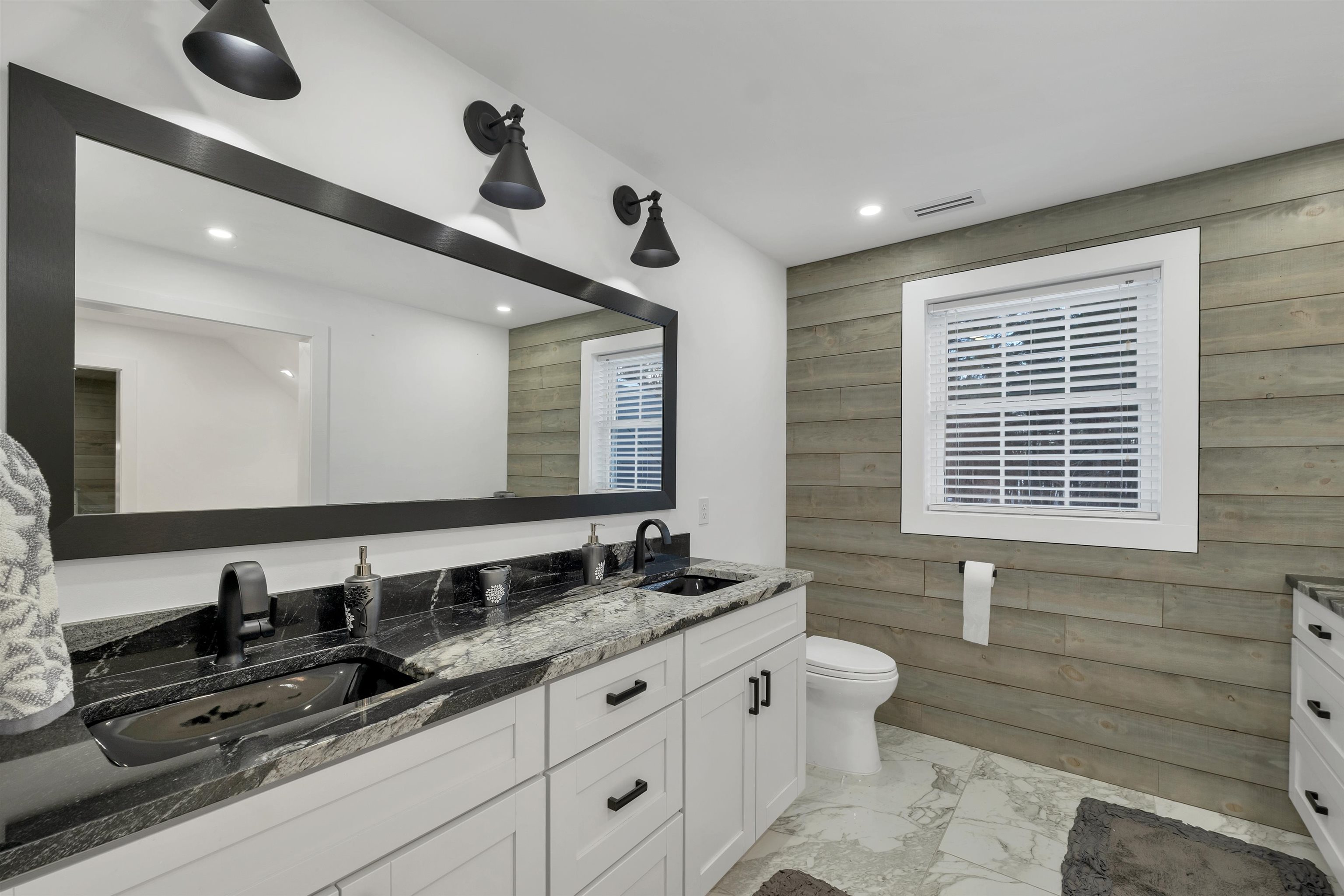 3 Pages Lane Atkinson, NH 03811 - Photo 26 of 55