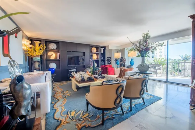 $550,000 | 1905 North Ocean Boulevard, Unit 3A, Fort Lauderdale, FL 33305