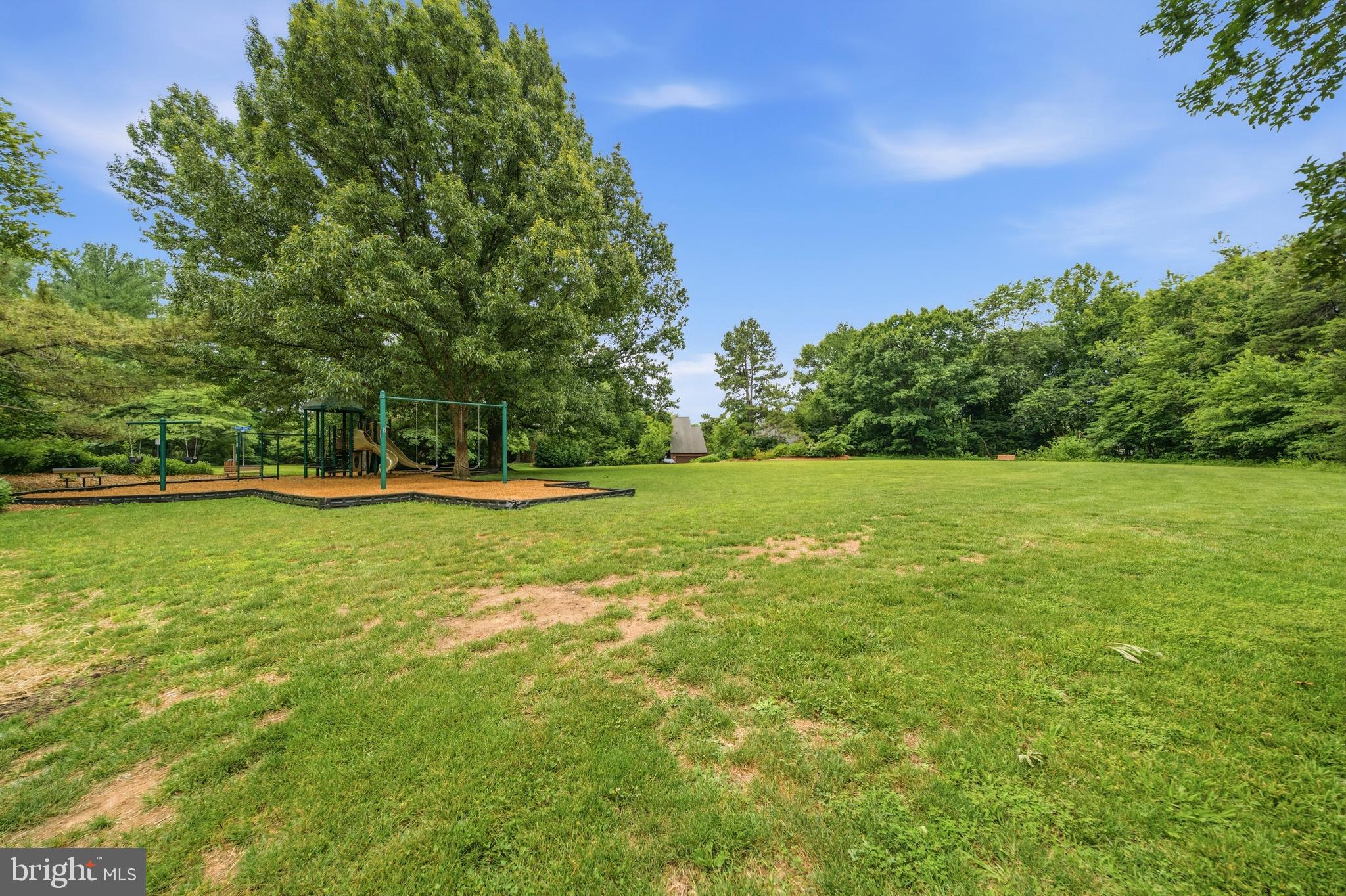 2105 South Bay Lane Reston, VA 20191 - Photo 64 of 71