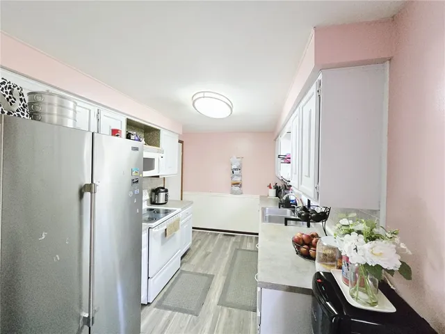 $234,900 | 74 Ivory Way, Henrietta, NY 14467