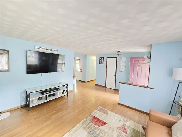 $234,900 | 74 Ivory Way, Henrietta, NY 14467