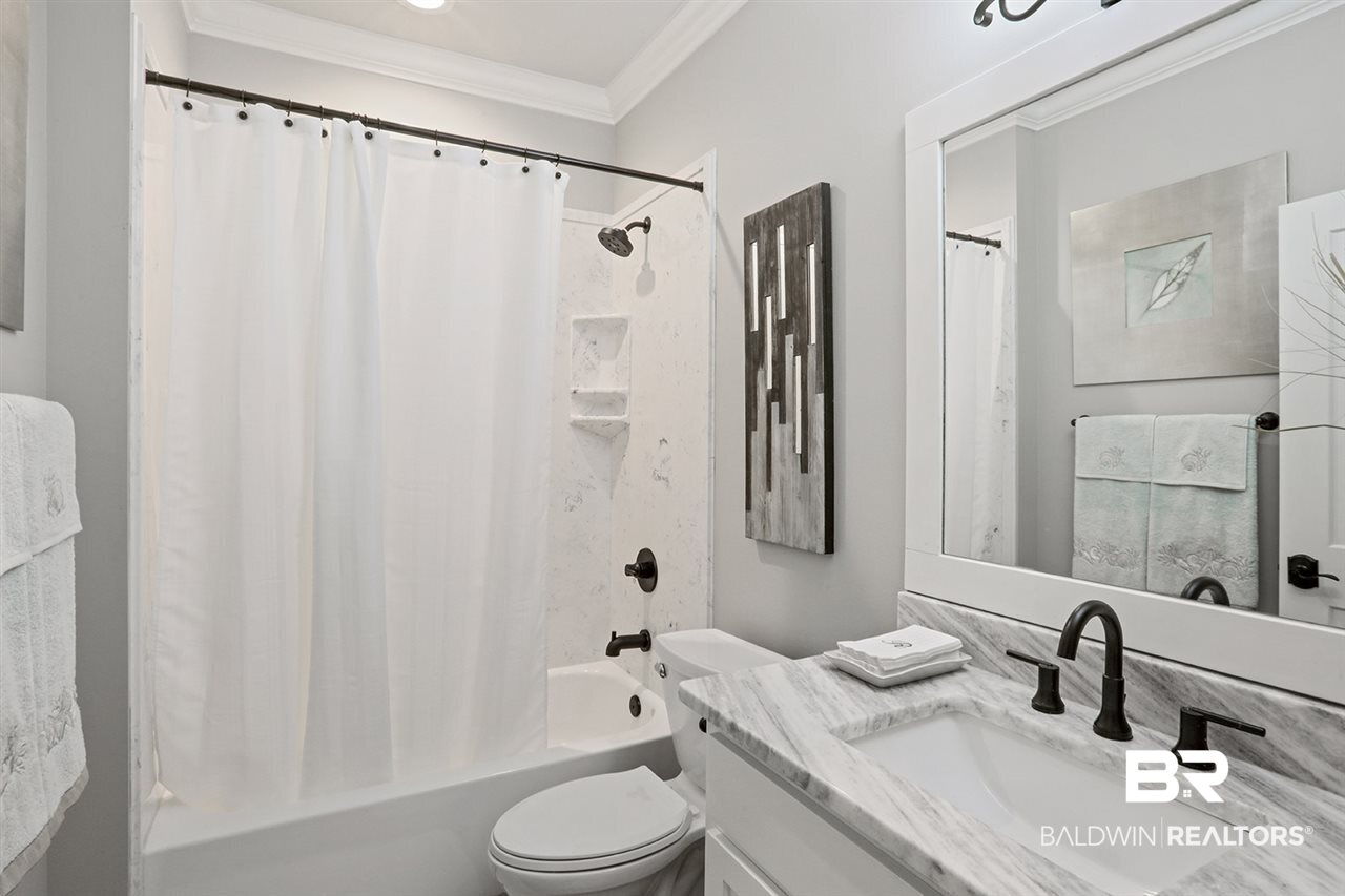 12665 County Road 55 Foley, AL 36535 - Photo 15 of 23 Bathroom 2