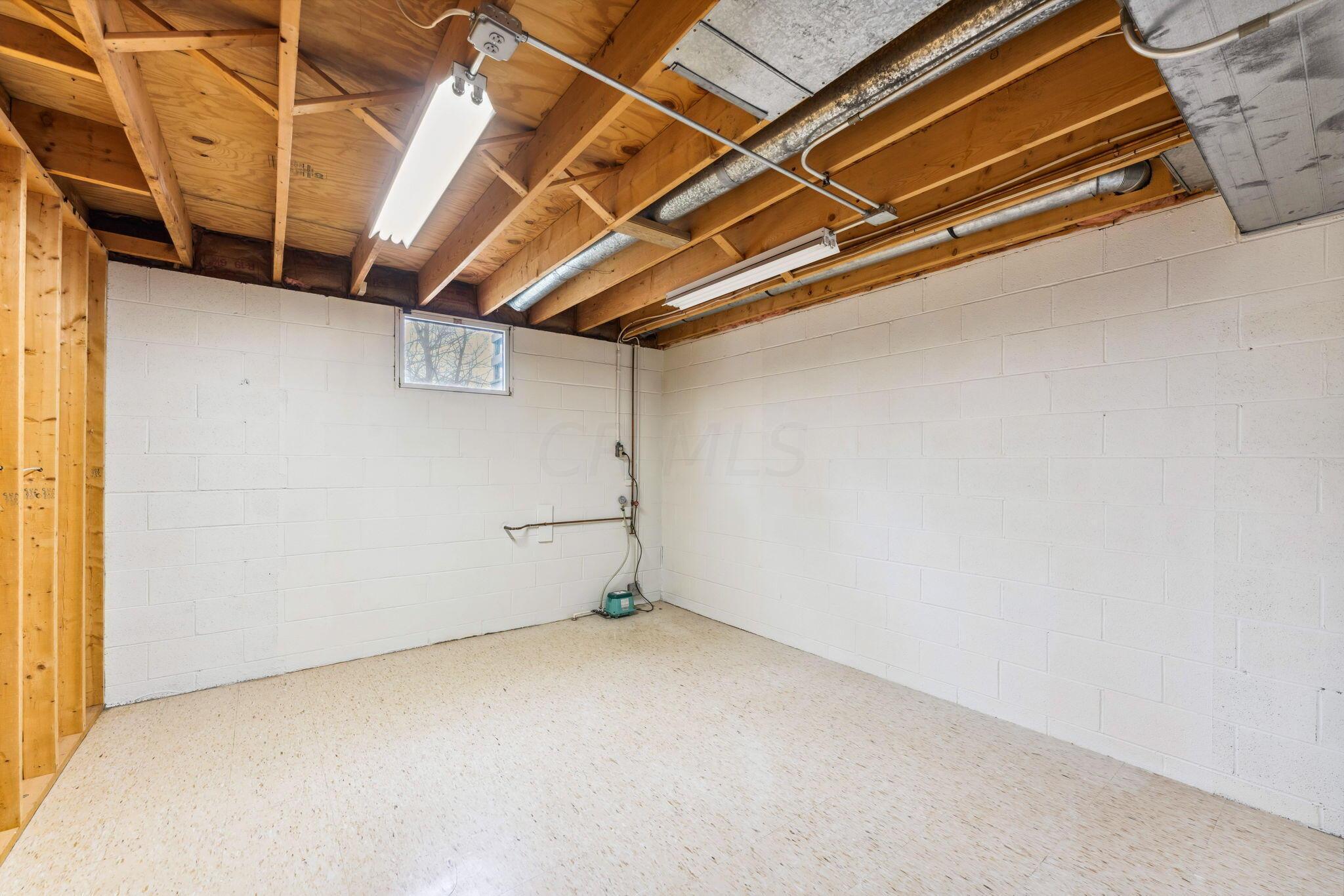2925 Alkire Road Grove City, OH 43123 - Photo 65 of 91 79-web-or-mls-2925-alkire-rd