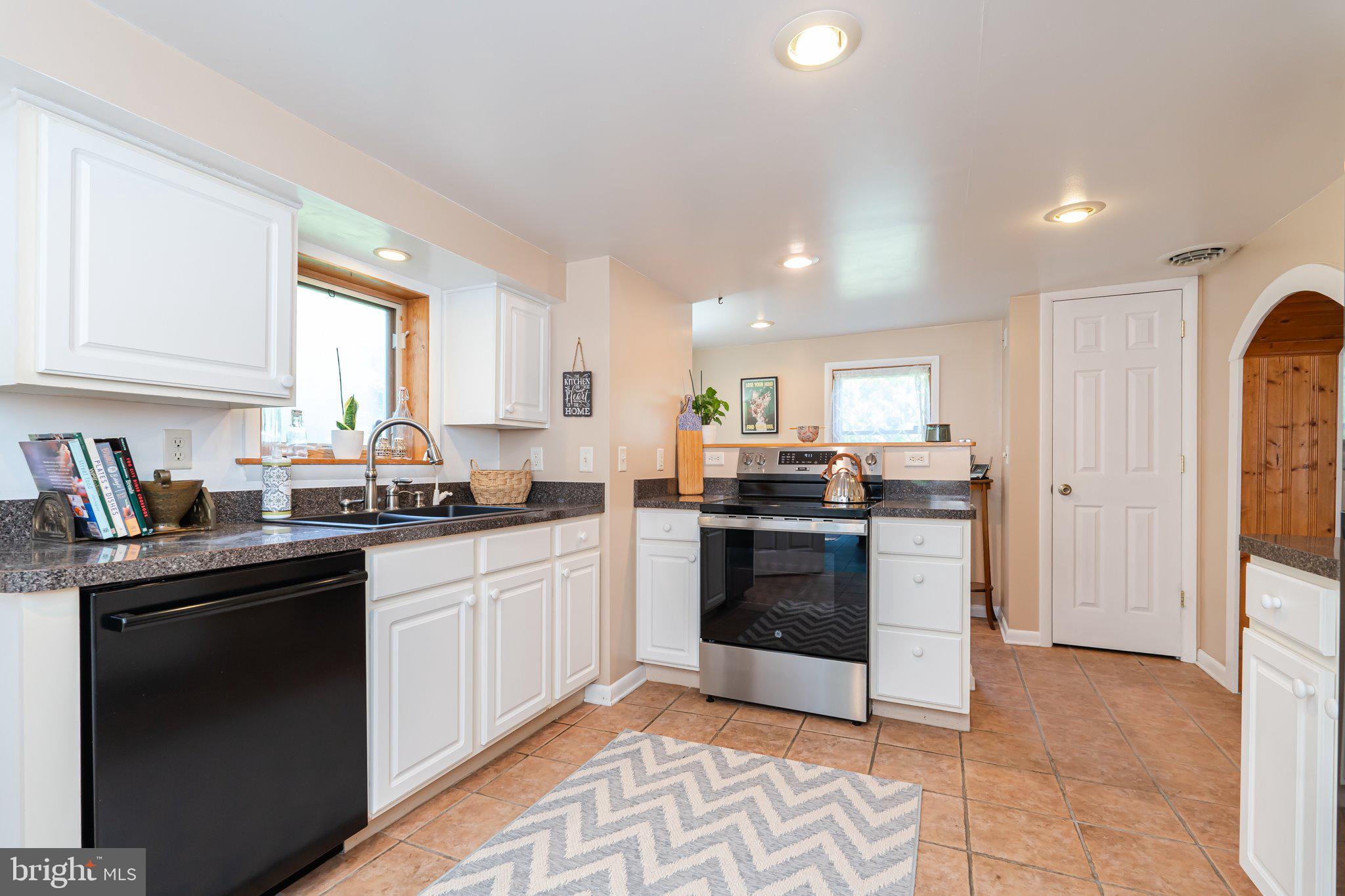 1794 Scrabble Road Martinsburg, WV 25404 - Photo 18 of 78