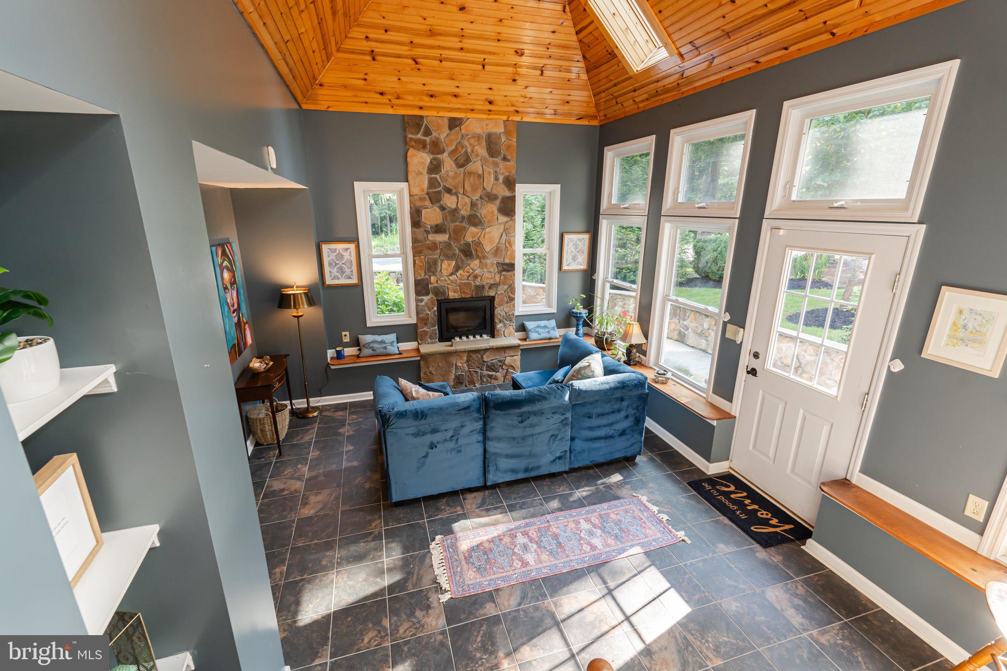 1794 Scrabble Road Martinsburg, WV 25404 - Photo 5 of 78