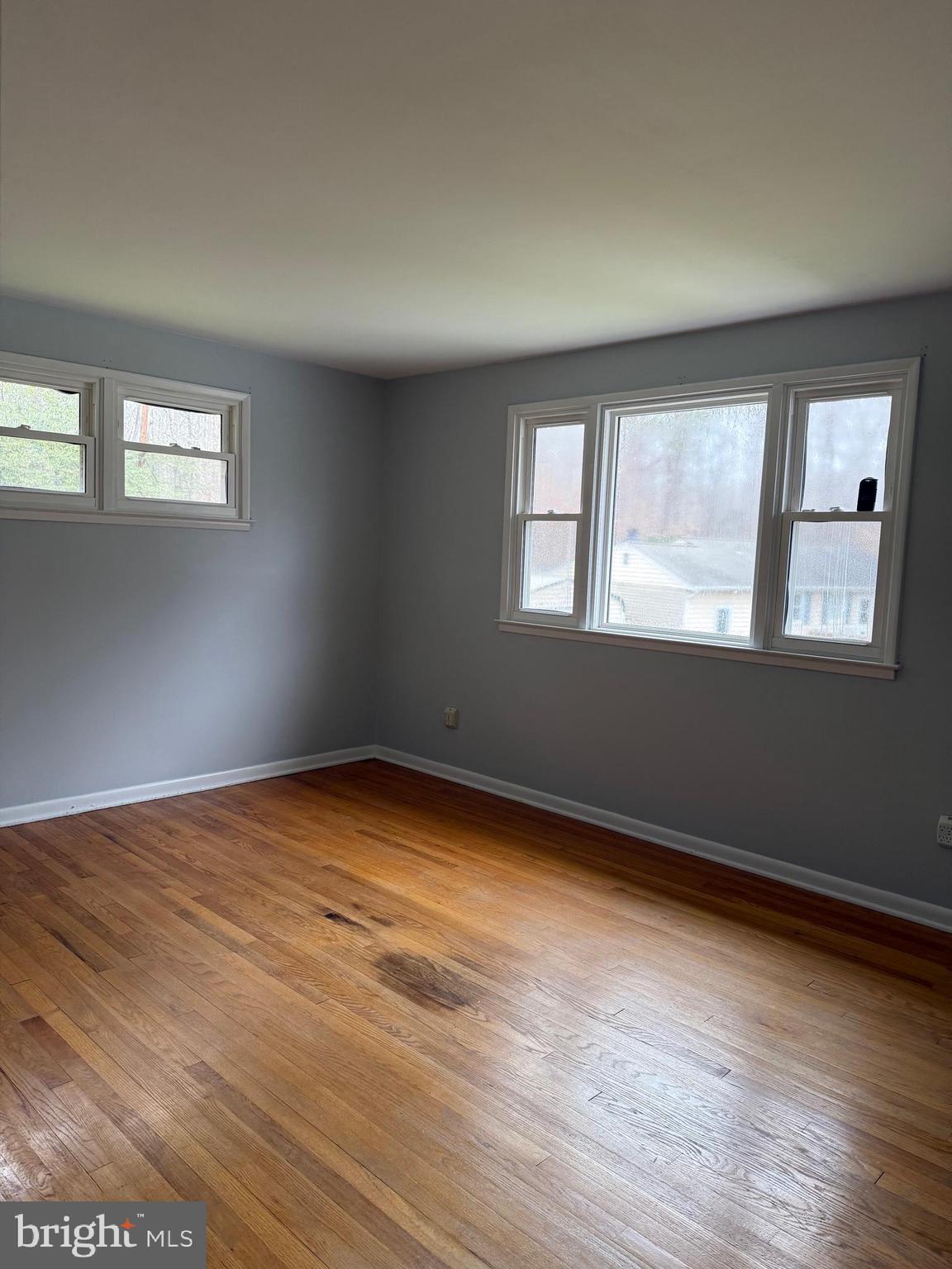 3010 Thomas Road Bryans Road, MD 20616 - Photo 2 of 15 Light, Bright, Living room