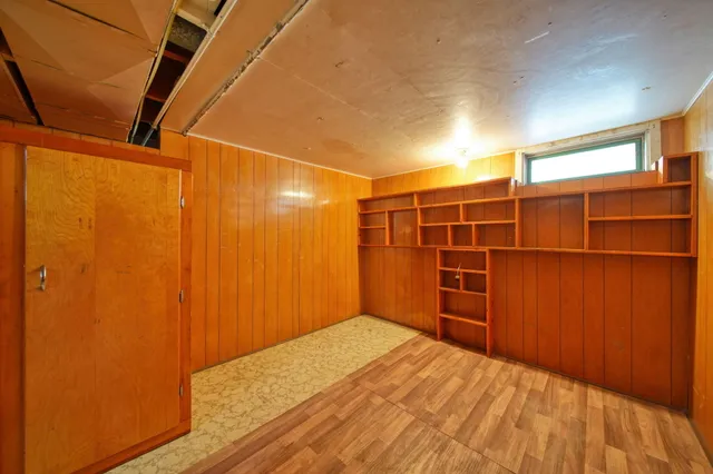 $89,900 | 610 Fairyland Avenue, Jackson, MI 49201