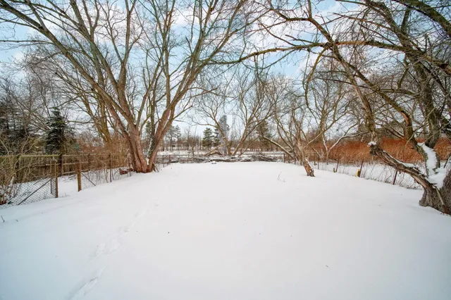 $89,900 | 610 Fairyland Avenue, Jackson, MI 49201