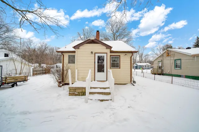 $89,900 | 610 Fairyland Avenue, Jackson, MI 49201