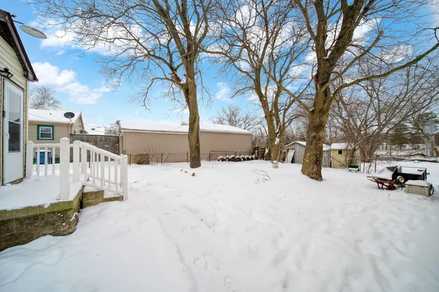 $89,900 | 610 Fairyland Avenue, Jackson, MI 49201