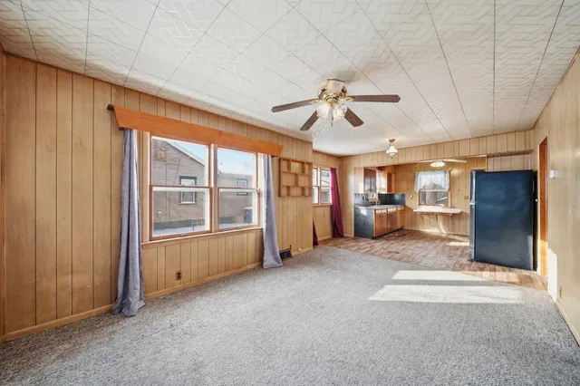 $89,900 | 610 Fairyland Avenue, Jackson, MI 49201