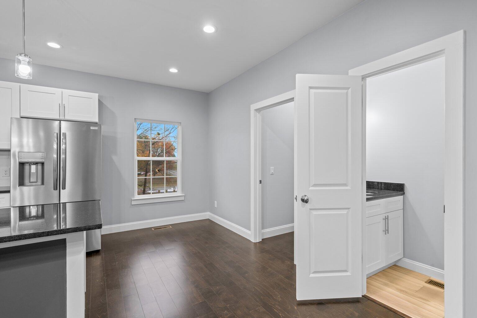 708 Clark Street Dalton, GA 30720 - Photo 11 of 41 DSC00265